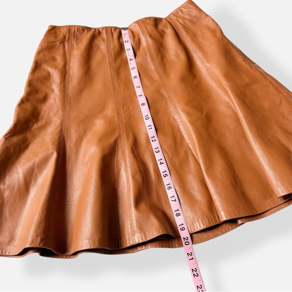 White House Black Market Leather Skirt Cognac Brown A-Line Quiet Luxury Sz 8 - Picture 13 of 13